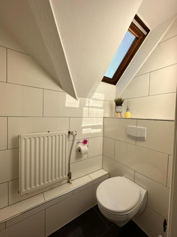 Zimmer Im Zentrum - In Der Naehe Zum Hauptbahnhof بادربورن المظهر الخارجي الصورة